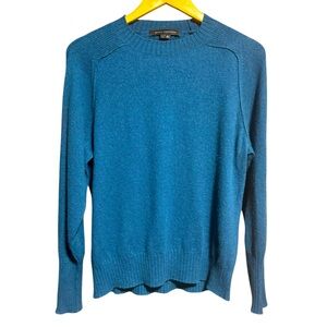 Skull Cashmere EUC 100% cashmere sweater in gorgeous Aqua color size large